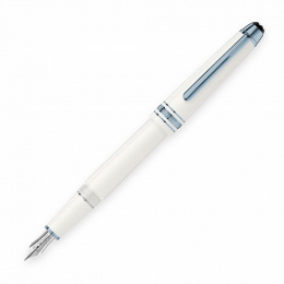 Montblanc Meisterstück Glacier Classic White Fountain Pen 