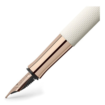 Graf von Faber-Castell Guilloche Champagne Blush Fountain Pen 