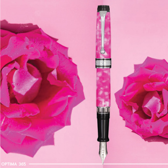 Aurora Optima Limited Edition 365 Fucsia fountain pen 