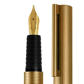 Otto Hutt design 08 Guilloche yellowgold matt fountain pen 