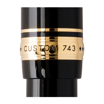 Pilot Custom 743 Fountain pen Black 