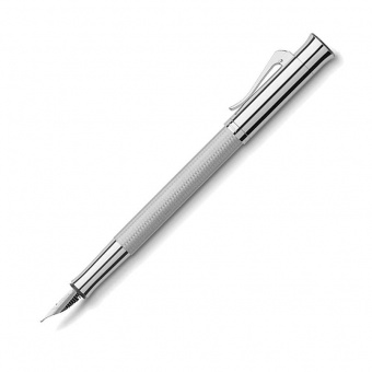 Graf von Faber-Castell Guilloche Füllfederhalter 