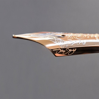 Montblanc x Fritz Schimpf Special Edition Italic Delight fountain pen 