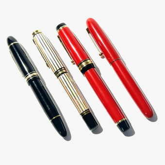 Pilot Custom Urushi Vermillion Red fountain pen 