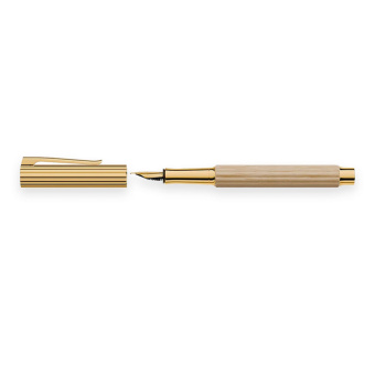 Graf von Faber-Castell Bloom 14k hornbeam Fountain pen 