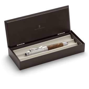 Graf von Faber-Castell Magnum Fountain pen 