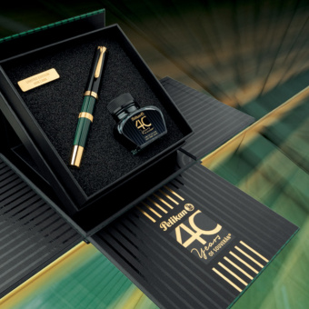 Pelikan Limited Edition 40 Years of Souverän Kolbenfüllhalter
