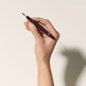 Montblanc Meisterstück Burgundy Red Classique Füllfederhalter 