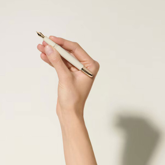 Montblanc Meisterstück Romeo & Juliet Juliet Doué Classique Fountain Pen 